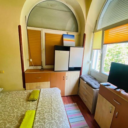 Central 2 Bedrooms Apartment Braşov Extérieur photo